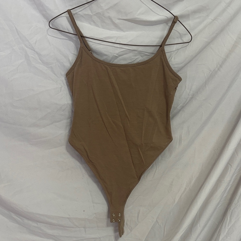 SHEIN Brown Spaghetti Strap Bodysuit